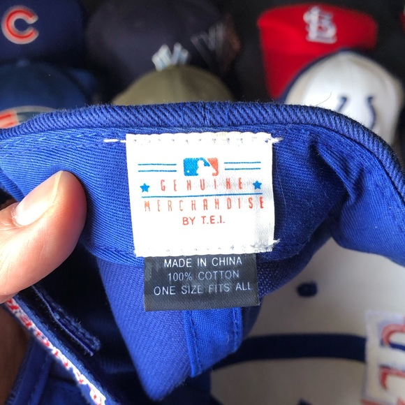 Texas Rangers Hat - Picture 3 of 3